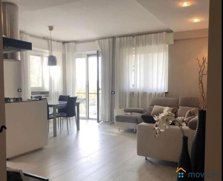 2-комн. квартира, 80 м²