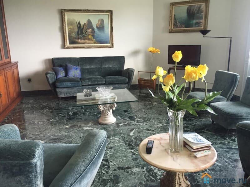 3-комн. квартира, 142 м²