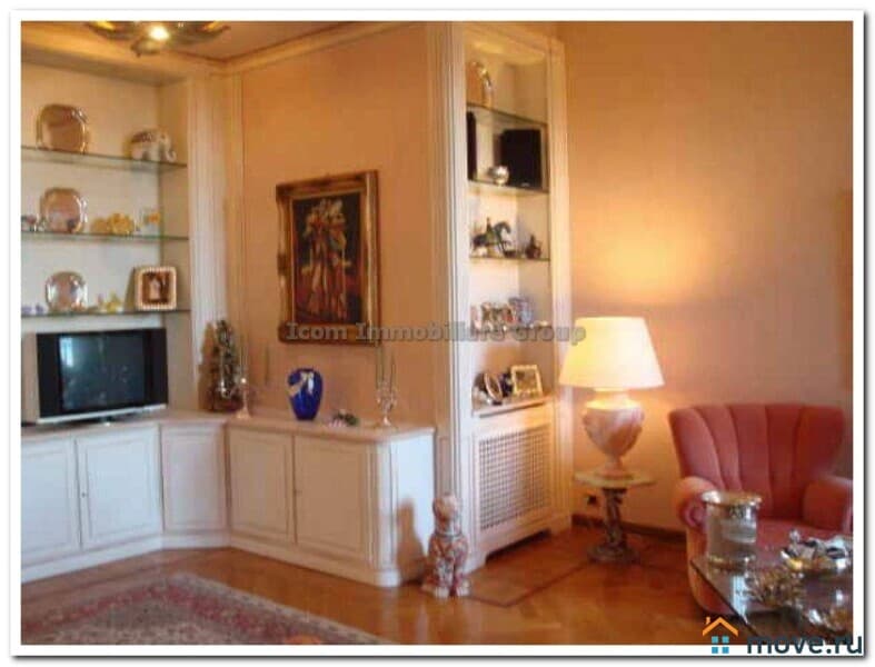 4-комн. квартира, 180 м²