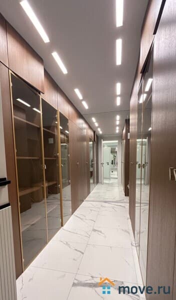 4-комн. квартира, 127 м²