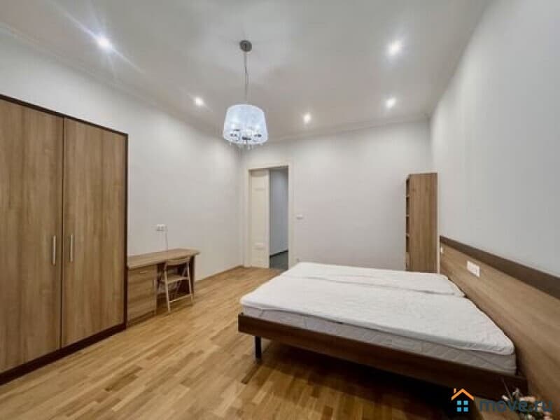 3-комн. квартира, 77 м²
