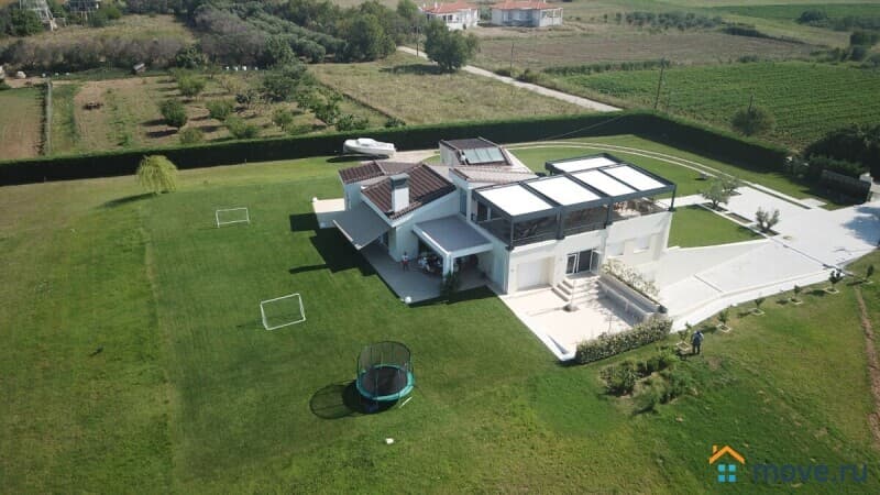 вилла, 350 м²