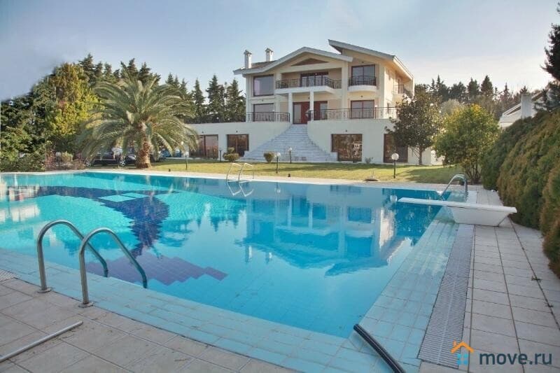 вилла, 1050 м²
