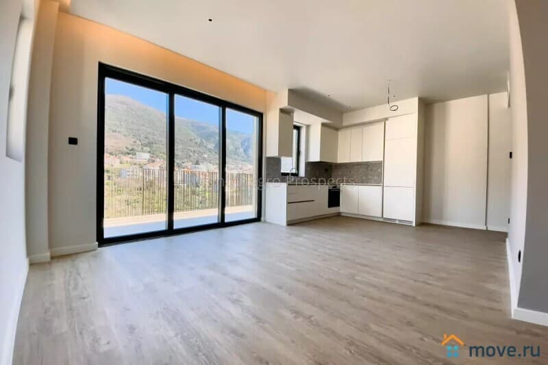3-комн. квартира, 102 м²