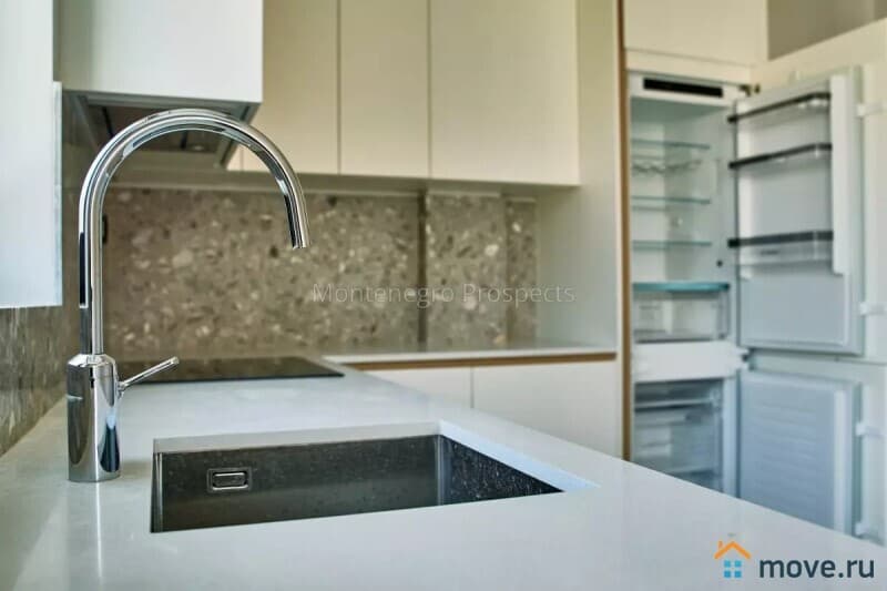 3-комн. квартира, 102 м²