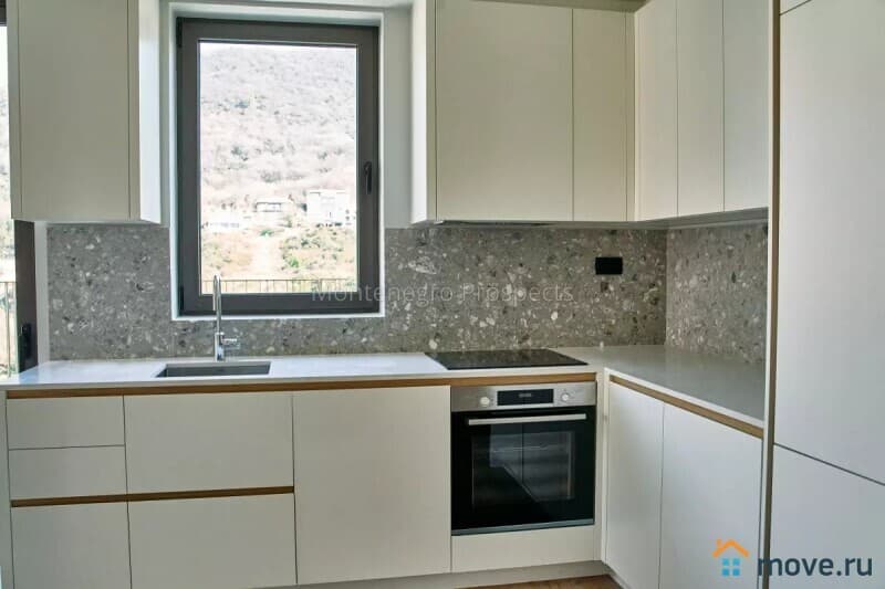 3-комн. квартира, 102 м²