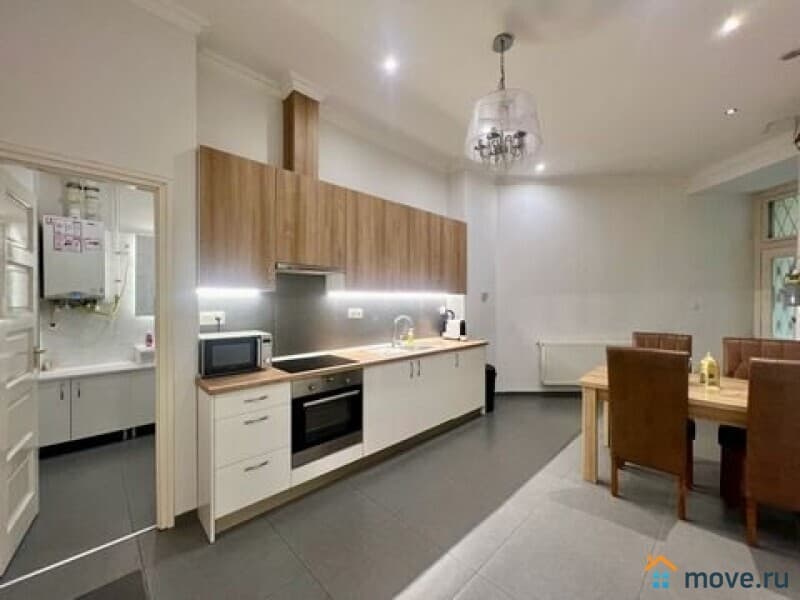4-комн. квартира, 85 м²