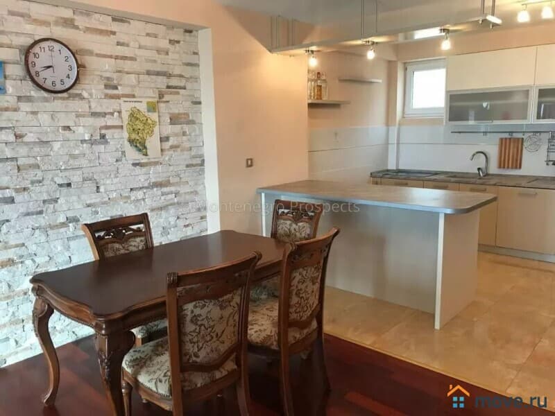 4-комн. квартира, 142 м²