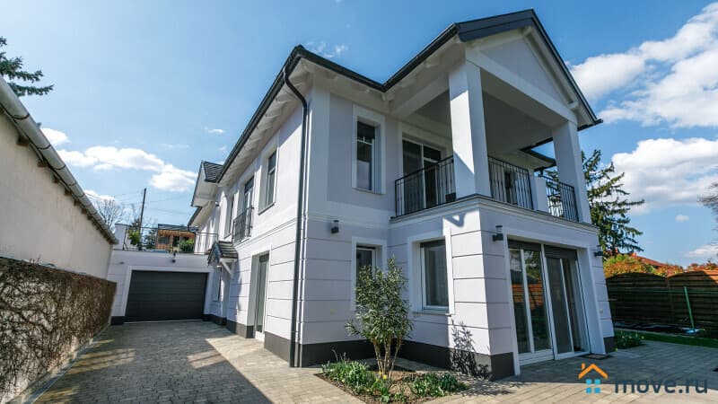 вилла, 320 м²