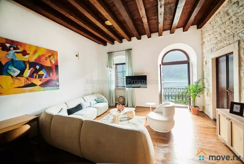 3-комн. квартира, 129 м²