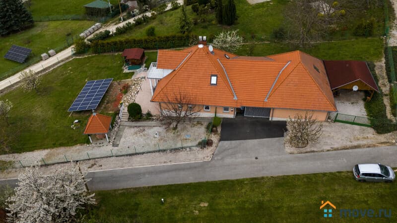 дом, 150 м²