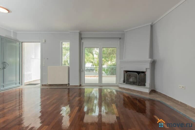таунхаус, 180 м²