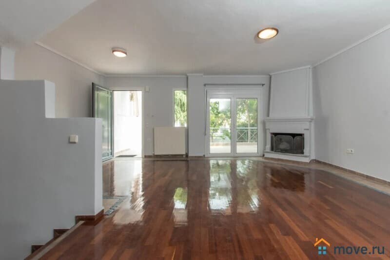 таунхаус, 180 м²