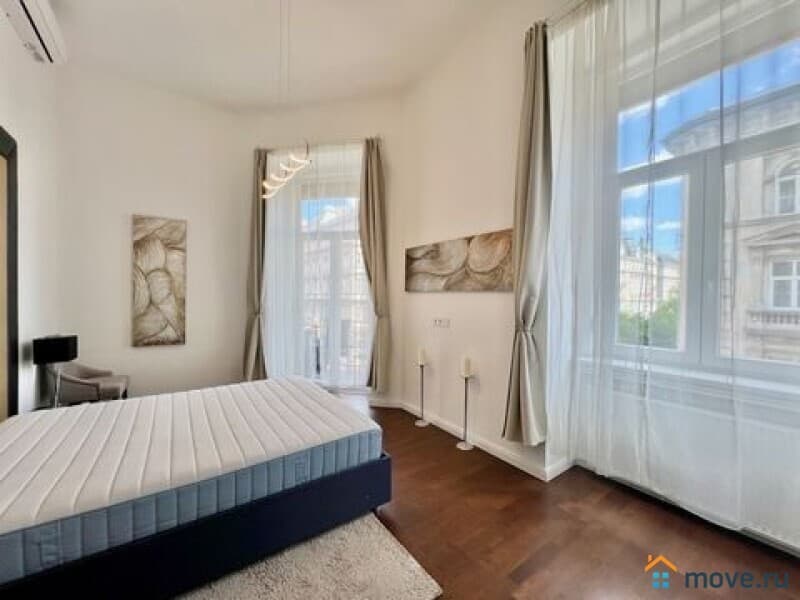 4-комн. квартира, 114 м²