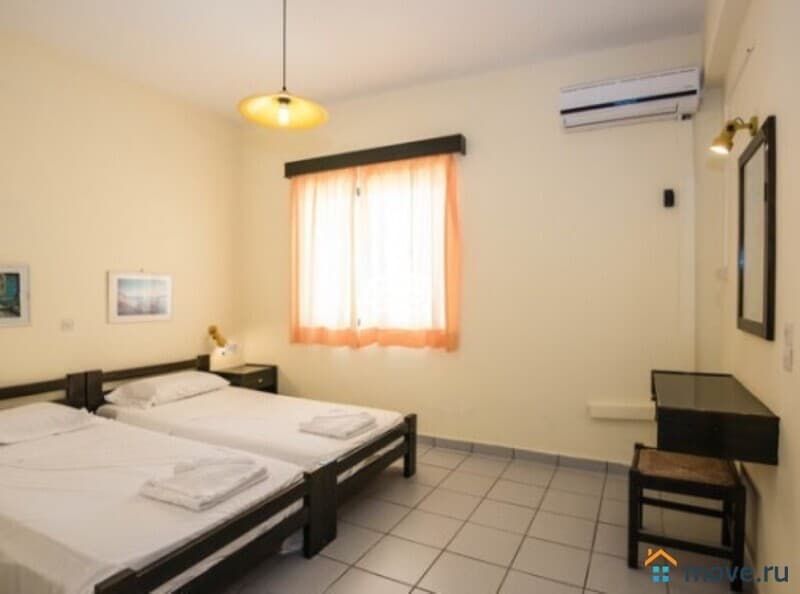 гостиница, 1800 м²