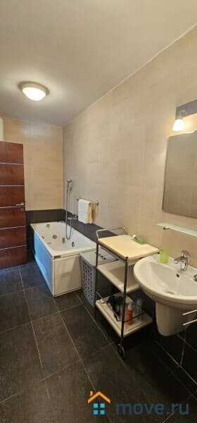 3-комн. квартира, 93 м²