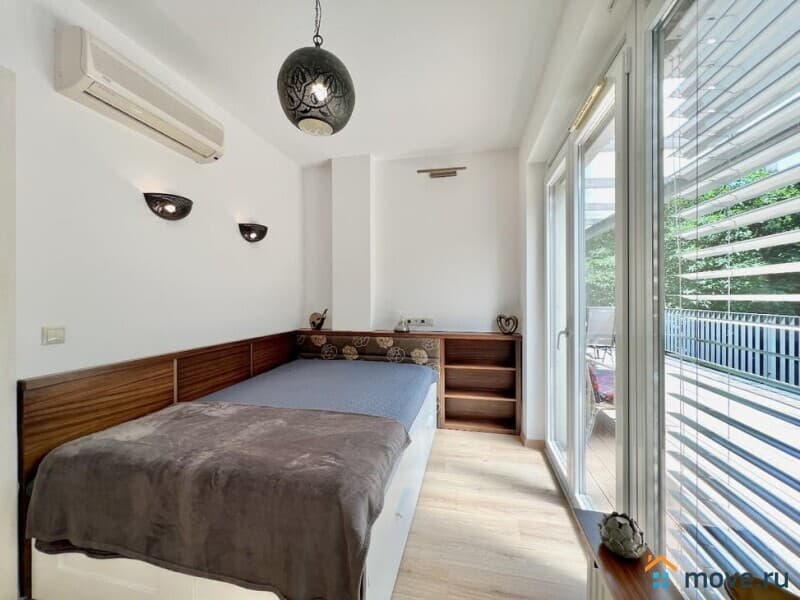 2-комн. квартира, 79 м²