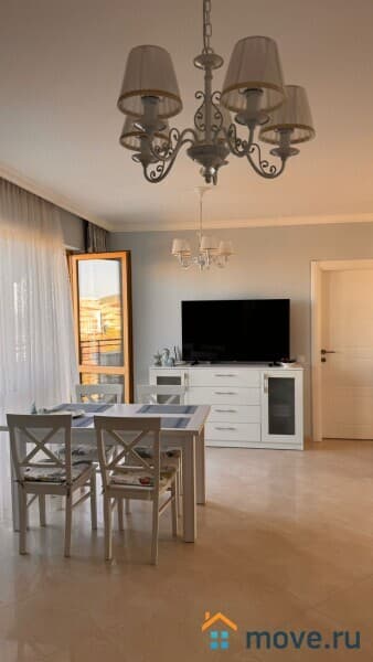 3-комн. квартира, 158 м²