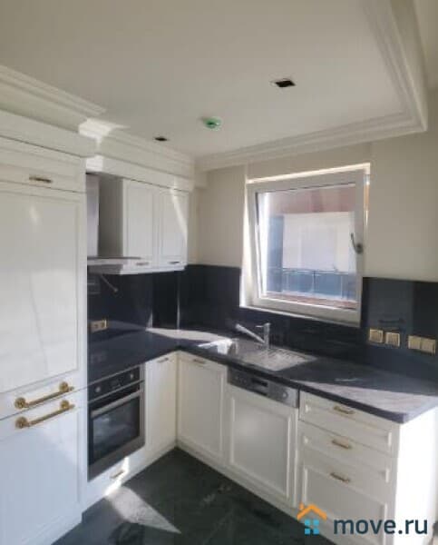 3-комн. квартира, 105 м²