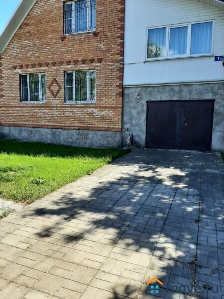 коттедж, 200 м², 33 сотки