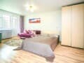 Снять однокомнатную квартиру посуточно, 37 м², этаж 3 из 5. Фото 1