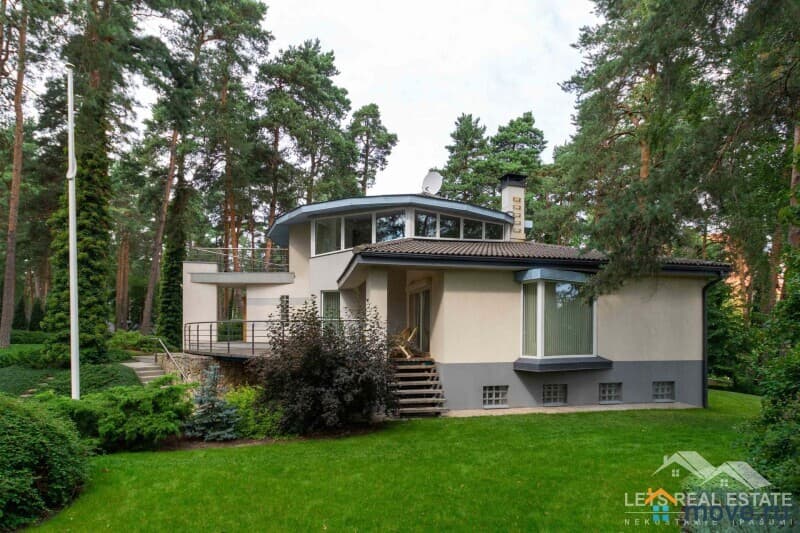 особняк, 453 м²
