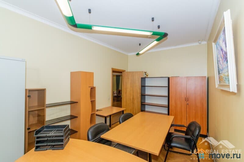 офис, 16.3 м²