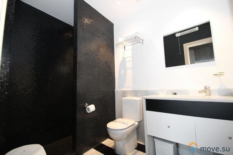 гостиница, 670 м²