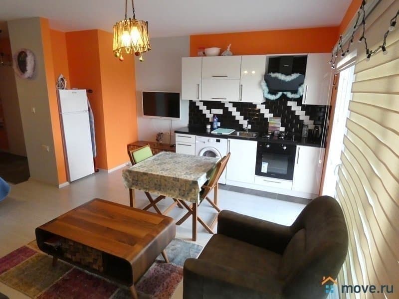 студия, 57 м²
