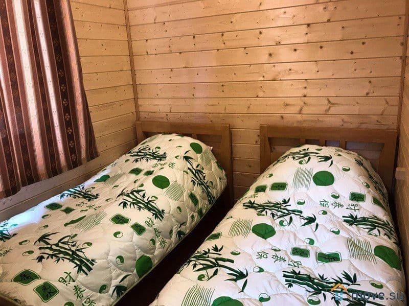 дом, 65 м²