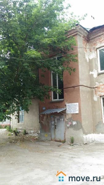 отдельное здание, 332 м²