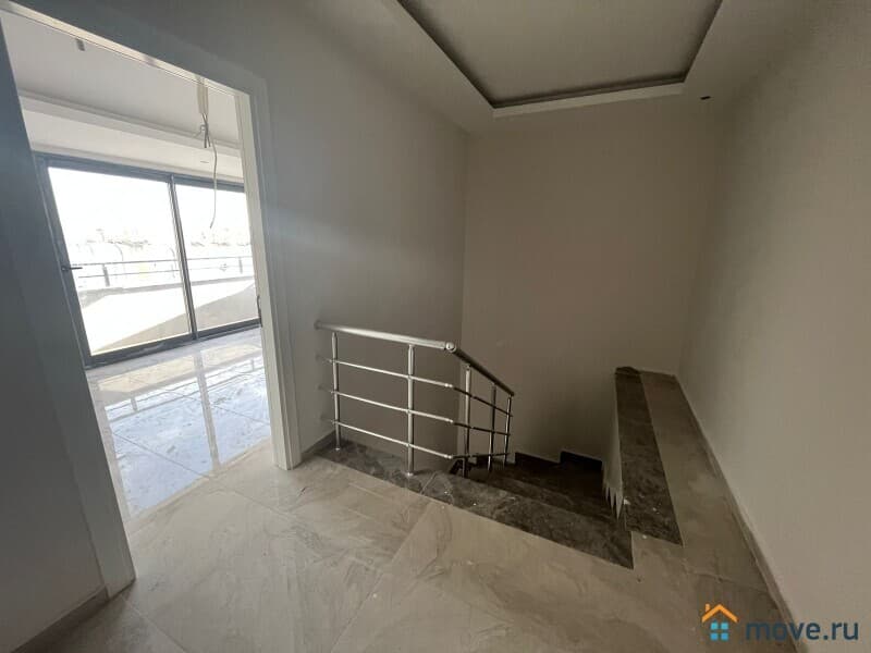 4-комн. пентхаус, 184 м²