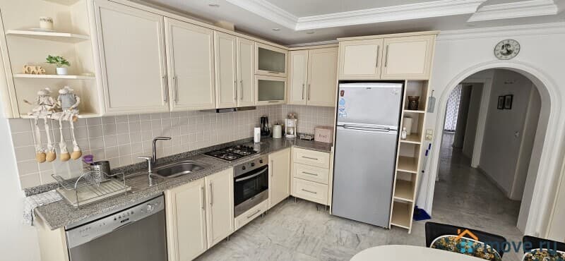 3-комн. апартаменты, 100 м²