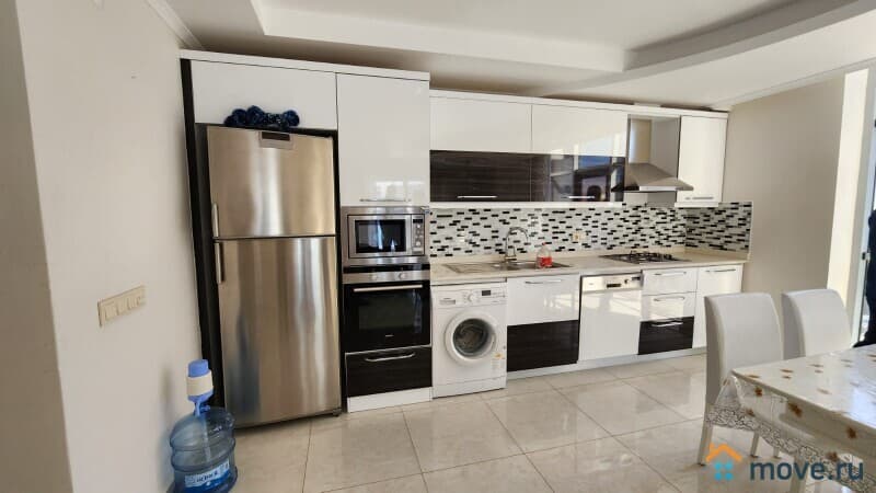 3-комн. апартаменты, 90 м²