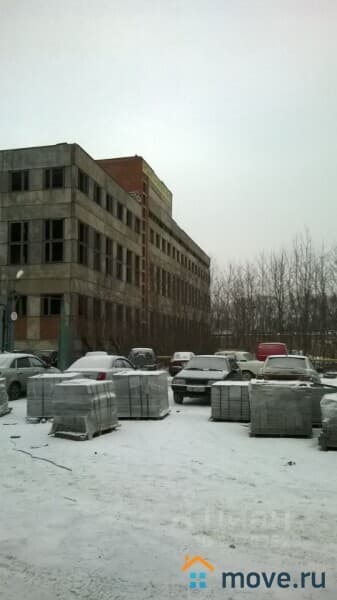 отдельное здание, 7140 м²