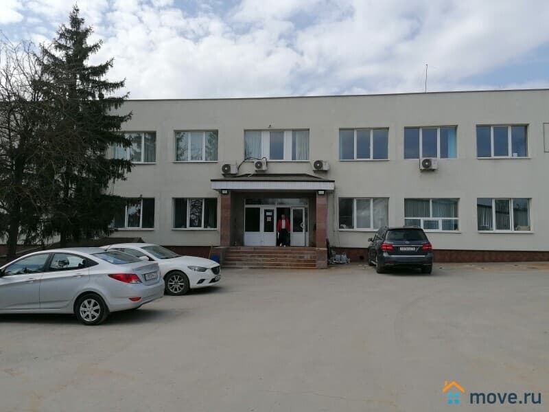 отдельное здание, 650 м²