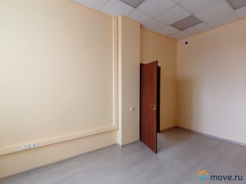 офис, 56 м²