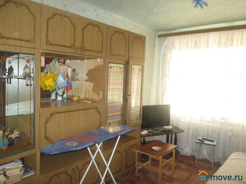 1-комн. квартира, 295 м²
