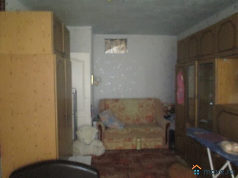 1-комн. квартира, 295 м²
