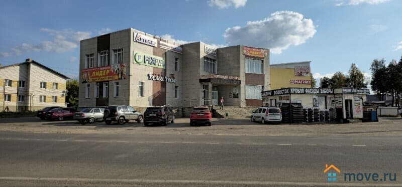 свободного назначения, 300 м²