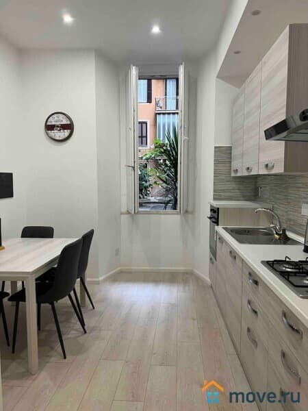 2-комн. квартира, 80 м²