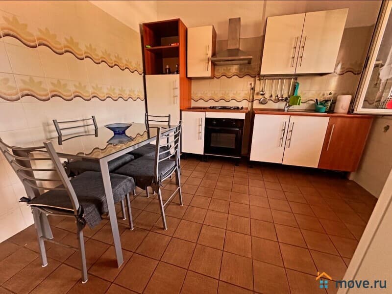 4-комн. квартира, 130 м²