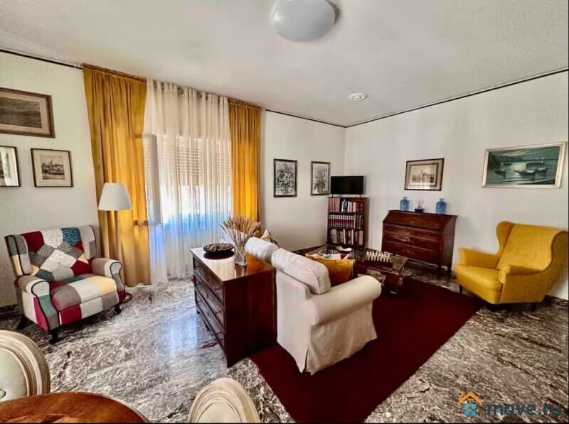 3-комн. квартира, 150 м²