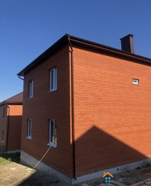 коттедж, 140 м²
