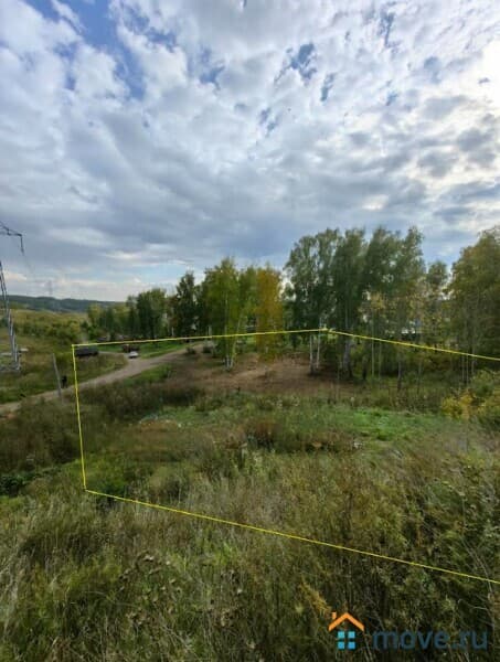 нежилое здание, 11000 м²