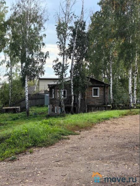 нежилое здание, 11000 м²