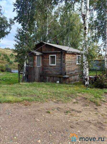 нежилое здание, 11000 м²