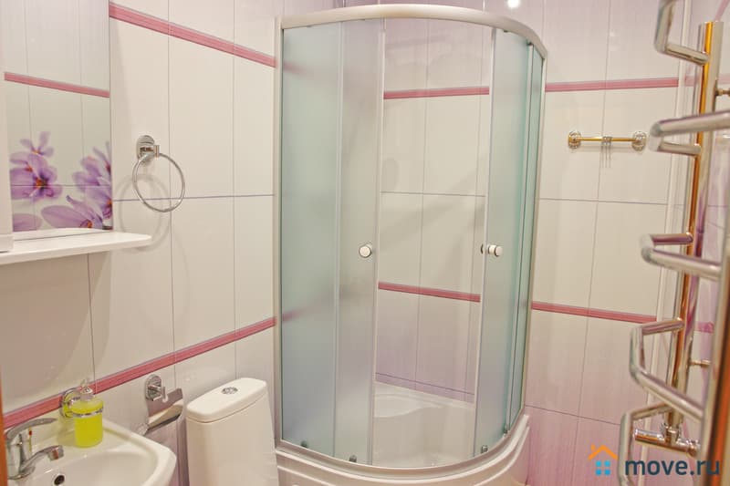 коттедж, 300 м²