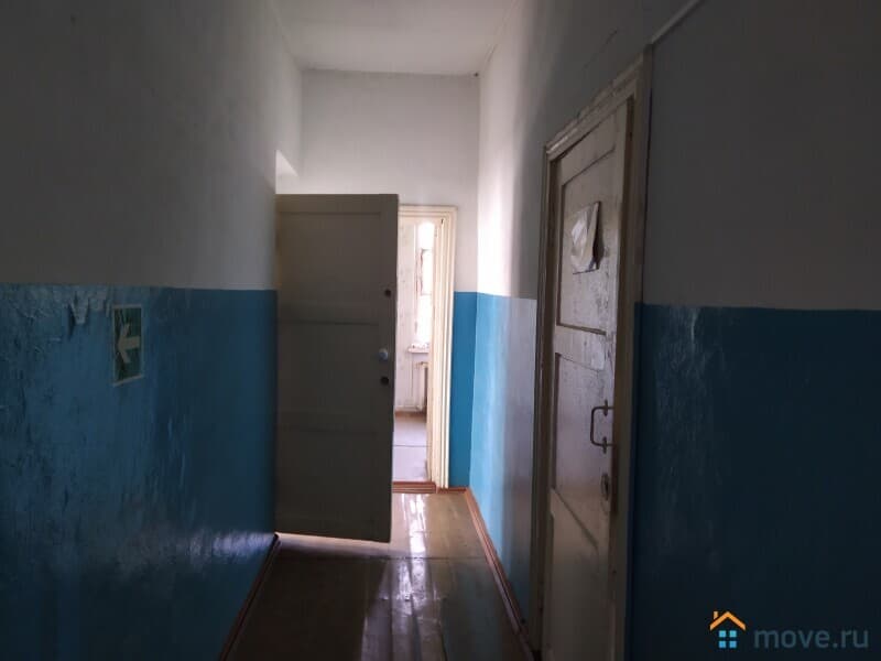нежилое здание, 448 м²