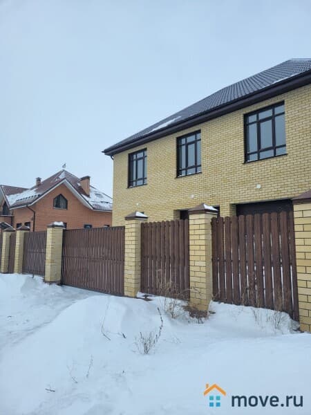 коттедж, 400 м², 10 соток